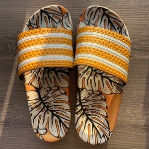 Adidas “Adilette” slides